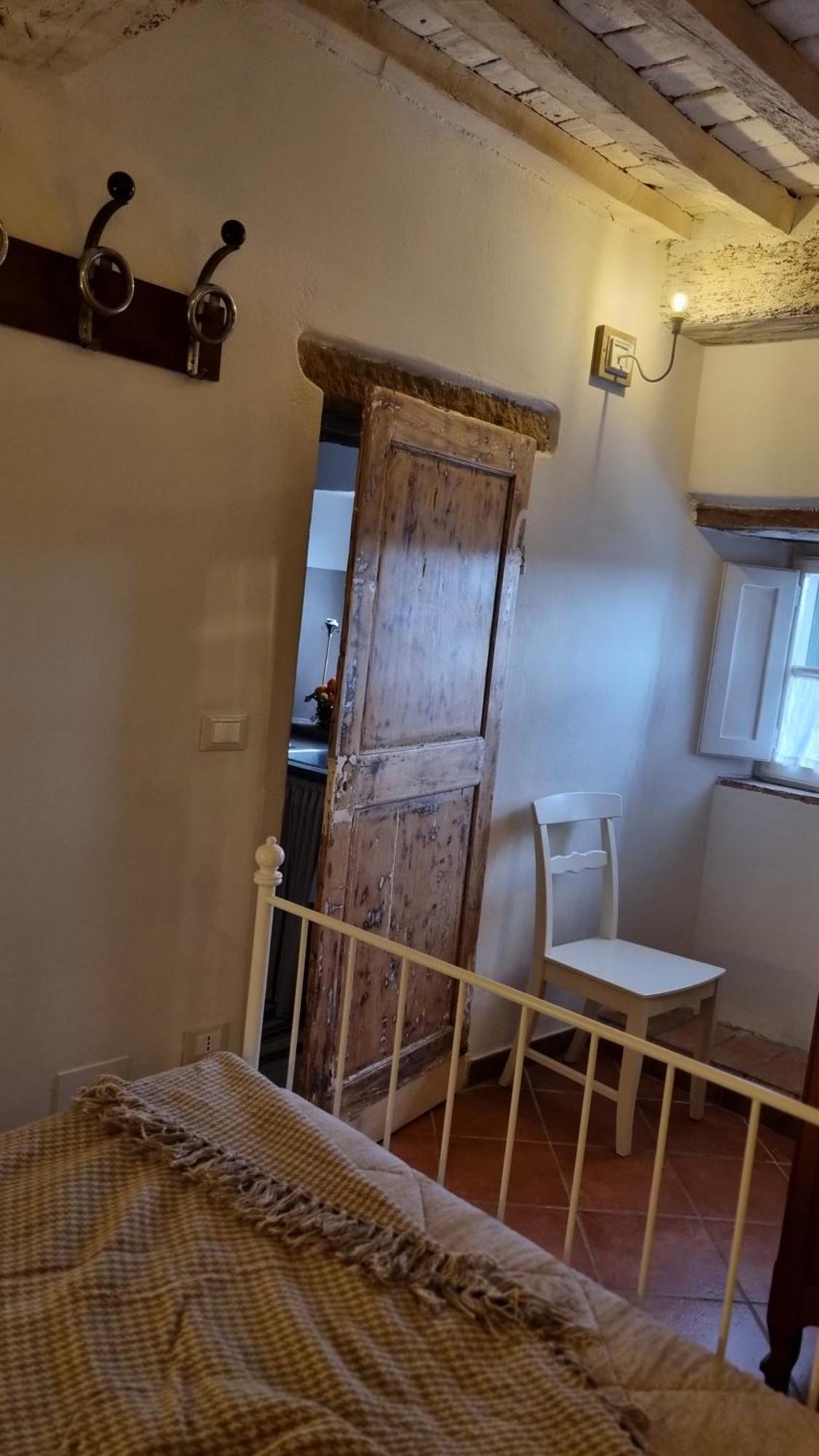 Il Piccino 29, Esperienza Romantica In Borgo.... Montescudaio Buitenkant foto
