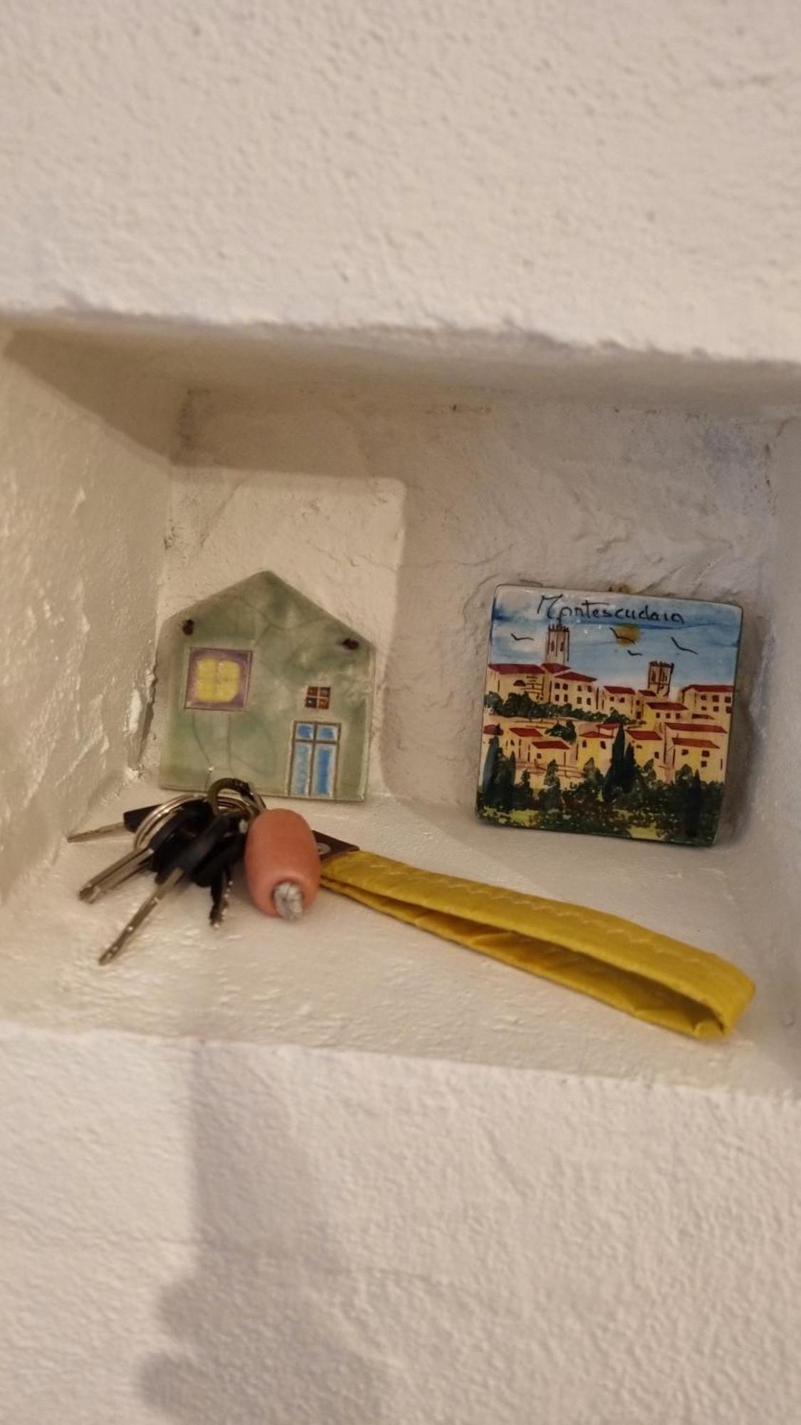 Il Piccino 29, Esperienza Romantica In Borgo.... Montescudaio Buitenkant foto